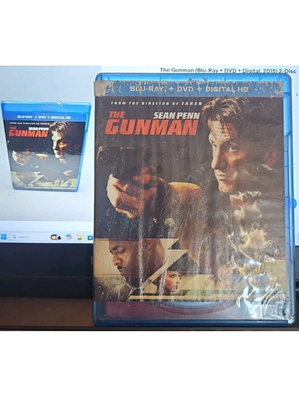The Gunman (Blu-ray, 2015) Tested, New Case, Damaged Liner